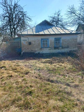 Хата в центрі Цибулева без ремонту