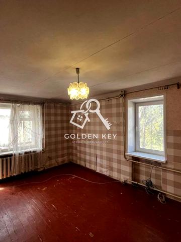 Міжпланетна вул., 10