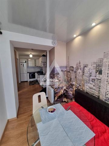 Шкільна вул. (Героїв Сталінграда), 1-А