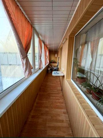 Продам ТЕРМІНОВО 4к квартиру . Вул. Робоча