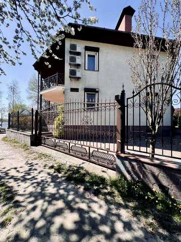 Продам будинок біля Кременчука