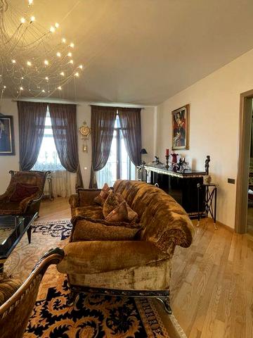 Без %. 4 комн. Большая Житомирская 20. Видовая. 180 метров Центр