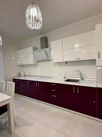 Садова вул., 1в