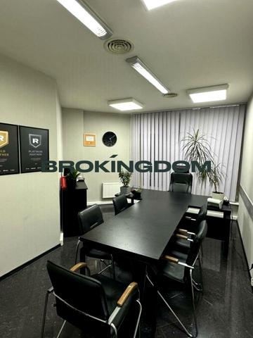 Володимирська вул., 49-А