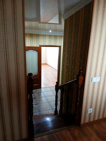 Дворівнева квартира продаж