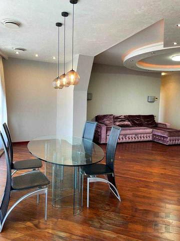 Продам простору 3-х кімнатну біля Успенської площі