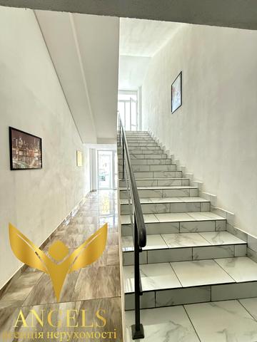 Авіаційна вул., 2Н