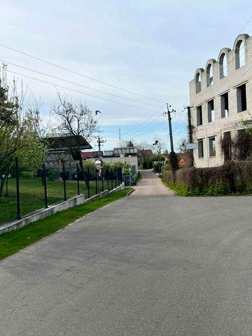 Продаж недобудованого котеджу,біля моря. Лютіж