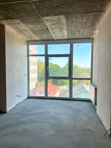 Гетьмана Мазепи вул., 160а