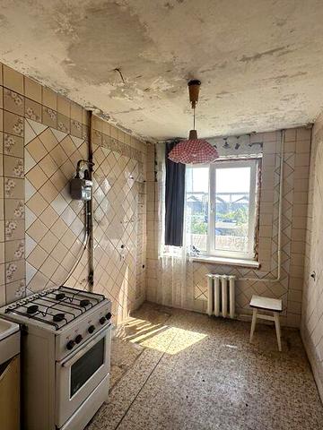 Продаж 2к Квартира Зимових Походів (Молодогвардійська) вулиця