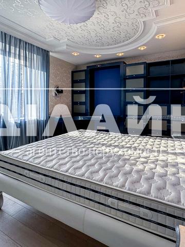 Олександрівська вул. (Дзержинського), 93