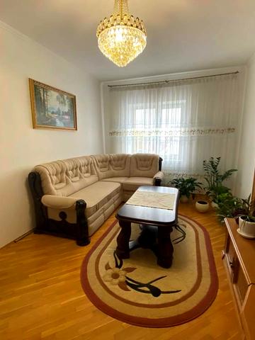 Вїзна вул. (Качалова), 5