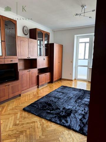 Богдана Хмельницького вул., 271