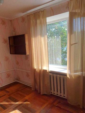 Продам 3-х кімнатну квартиру у Вільнянську