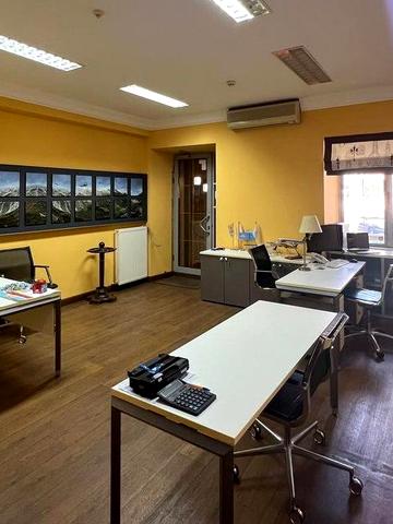 Університетська вул. (Щепкіна), 7