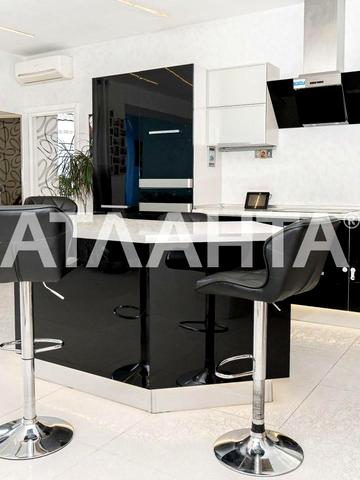 Фонтанская дор. (Перекопской Дивизии), 123, Фонтан, Приморский, Одесса, Одесская 160000 USD