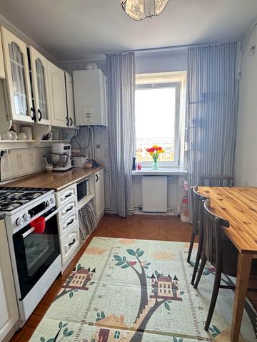 Енергетична вул., 19