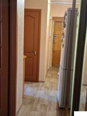 Продаж 3к Квартира Жоліо-Кюрі вулиця