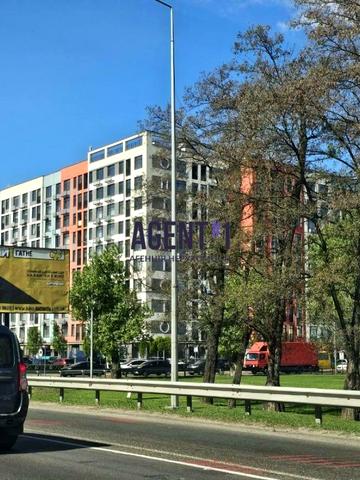 Київська вул., 1