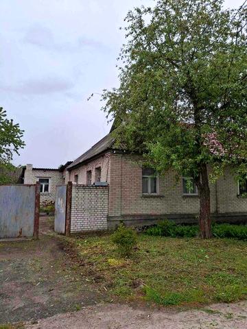 Продам пол домав г. Путивль