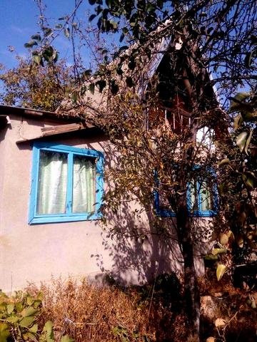 Продаю дачу, с.Пересадовка, кооператив Красногорье", 1300. Дол.торг