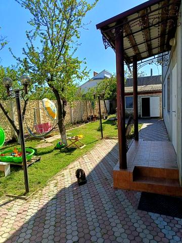 Продам добротний будинок (селище Західне)