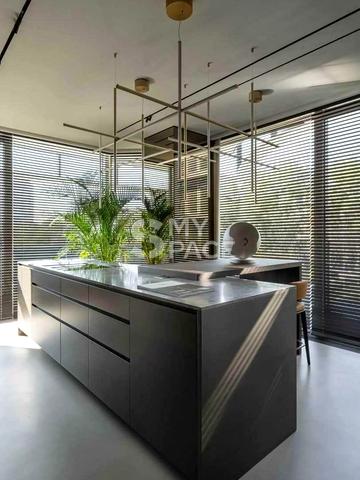 Мечникова вул. (Кловський), 11-А