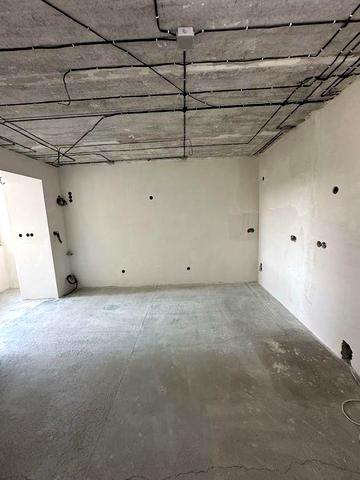 Продам 3-х кімнатну квартиру в м. Лозова