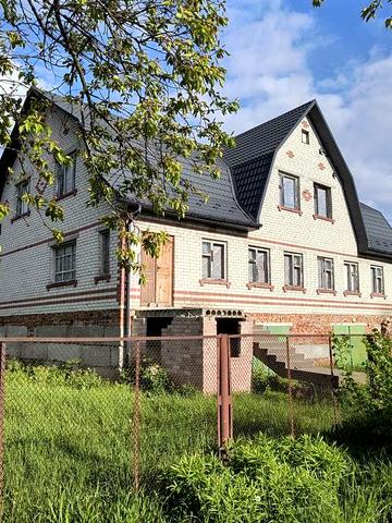 Продається будинок з земельною ділянкою в м. Чернігів