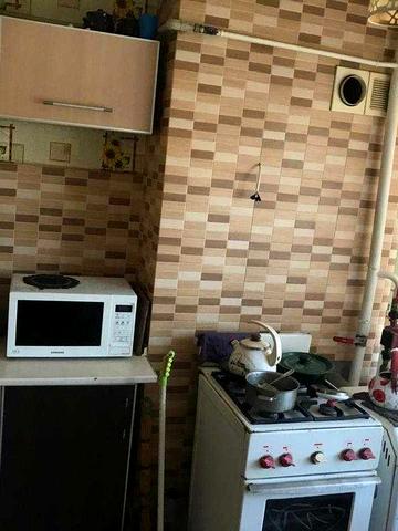 Продам 3-х кімнатну квартиру в Люботині р-н Ромашка.