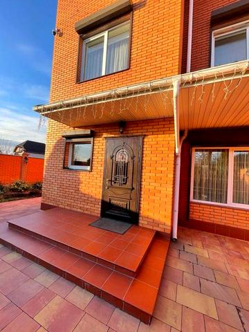 Продаж таунхауса в нагірній частині по вул. Переяславська