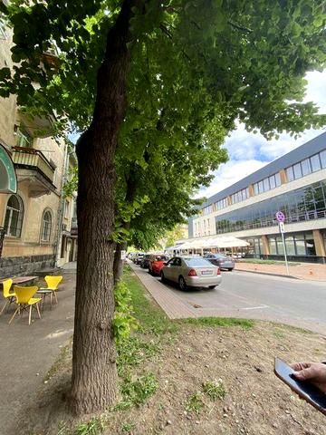 Продам класну 3х кім. сталінку після реноваціі пр. Миру 17а