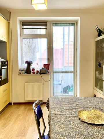 Продаж 3 кім. квартири, вул. Плугова, 10