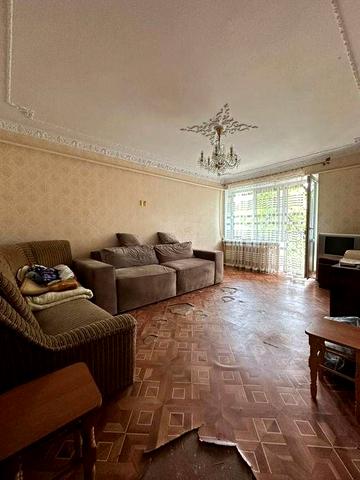 Продам 4 кімнатну квартиру в Овідіополі