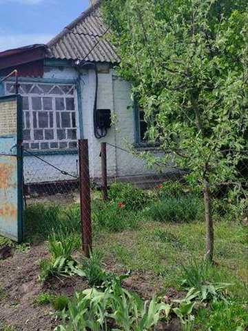 Продаж будинку із земельною ділянкою в с. Верхоли