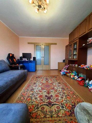 Продам 3 к. квартиру ж/м Северный, ул. Семафорная, 32