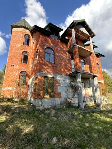 Продаж будинку у селі Орявчик, недалеко від Тисовець