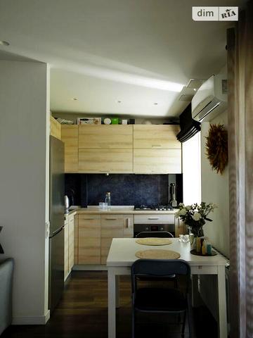 Продаж 2к Квартира Хмельницького Богдана проспект