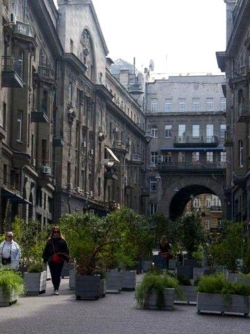 Хрещатик вул. (Kreschatic), 15