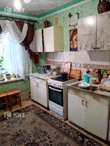 Євгена Храпка вул., 27