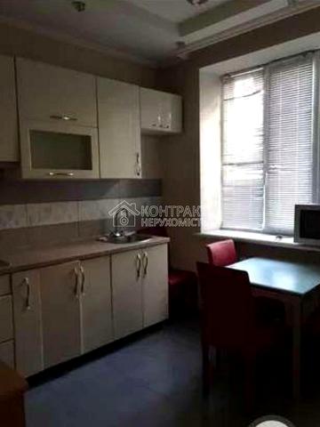 Євгена Котляра вул. (Червоноармійська), 12