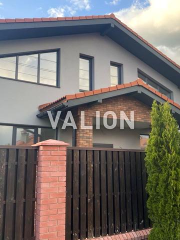 Олександрівська, 7