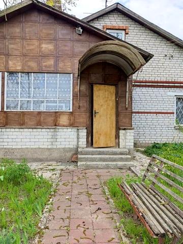 Продається цегляний будинок в селі Лукаші