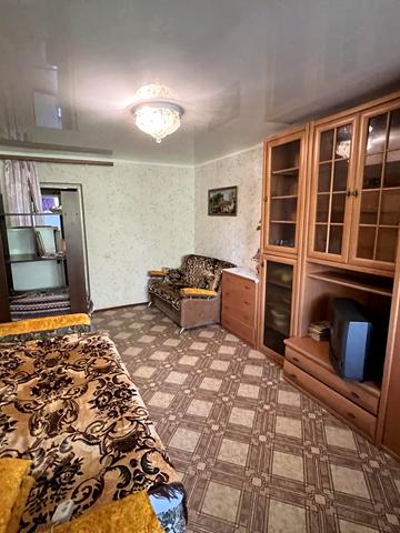 Корабелів просп., 10-Б