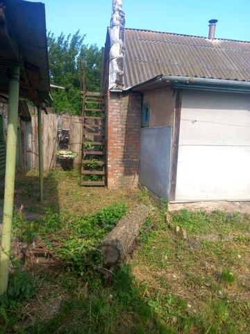 Будинок в селі Сухоярівка.