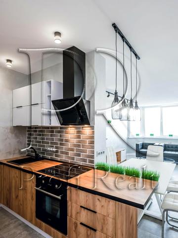 Єлизавети Чавдар вул., 13