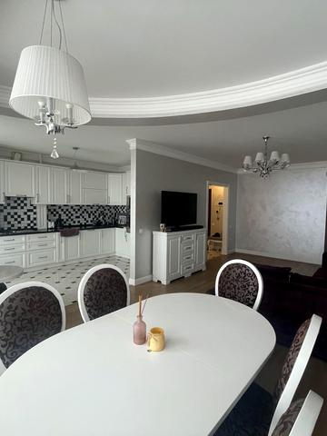 Соломії Крушельницької вул., 8