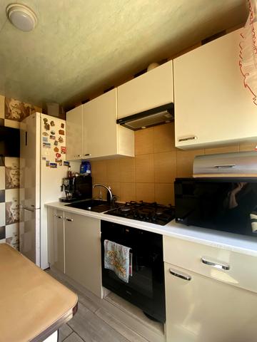 Слобожанський просп. (ім. газети Правда), 19