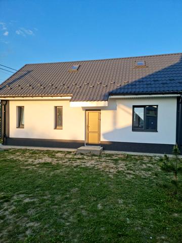 Абрикосова, 30