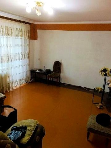 4 кім. квартира, Володимирець